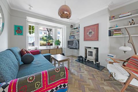 4 bedroom terraced house for sale, Crewys Road, NW2