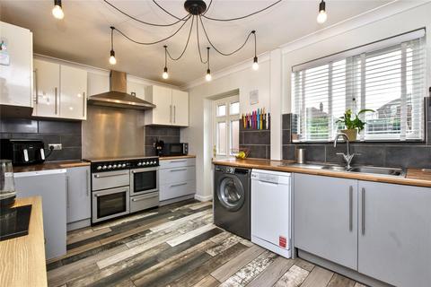 36 Acres Hall Crescent, Pudsey, LS28 9DZ