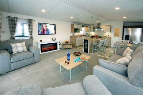 2 bedroom lodge for sale, Dog lane Tarporley
