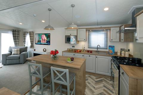 2 bedroom lodge for sale, Dog lane Tarporley