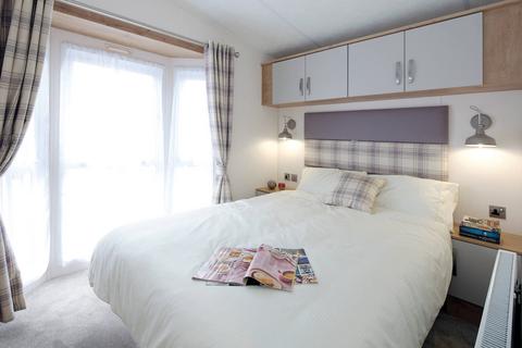 2 bedroom lodge for sale, Dog lane Tarporley