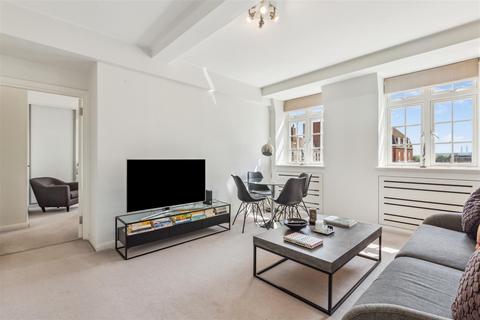 1 bedroom apartment for sale, Cranmer Court, Chelsea, SW3