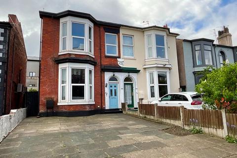 4 bedroom semi-detached house for sale, Bath Street, Southport PR9
