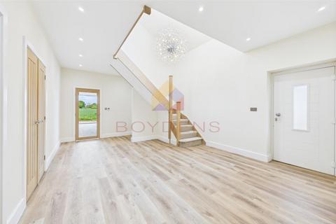 5 bedroom detached house for sale, Bambers Green, Bishops Stortford CM22