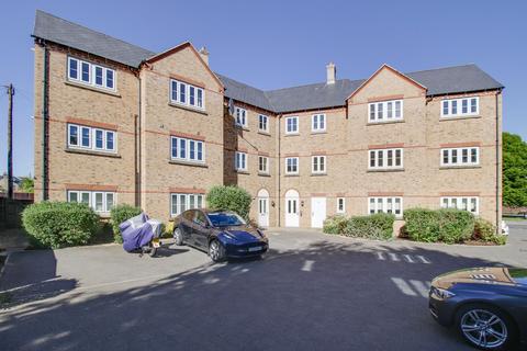 1 bedroom ground floor flat for sale, Kings Lane, St. Neots PE19