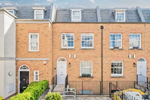 1, Charville Court Trafalgar Grove, London, SE10 9AU