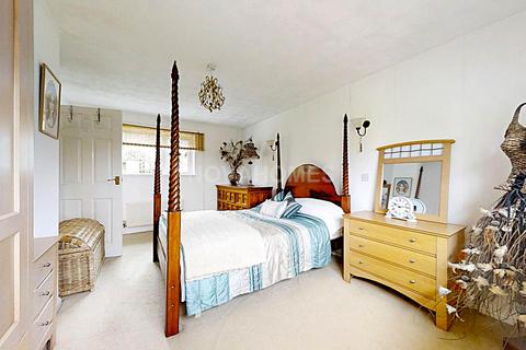 2 bedroom end of terrace house for sale, Berwick Avenue, Plymouth PL5