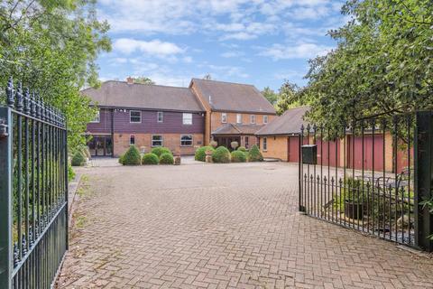 undefined, High Street, Upper Dean, PE28
