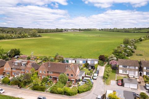 32 The Oval, Findon, Worthing, BN14 0TN