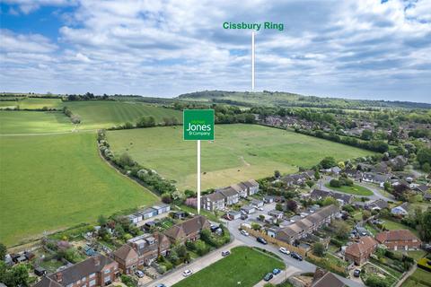 32 The Oval, Findon, Worthing, BN14 0TN