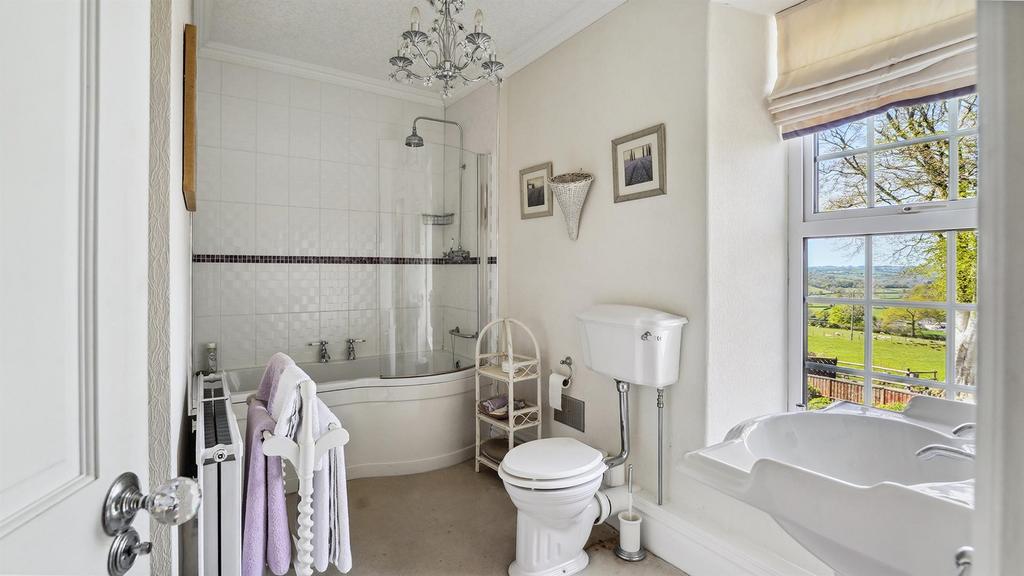 Ensuite bathroom