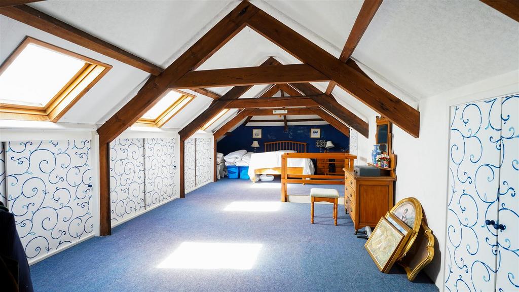 Loft room/bedroom 4
