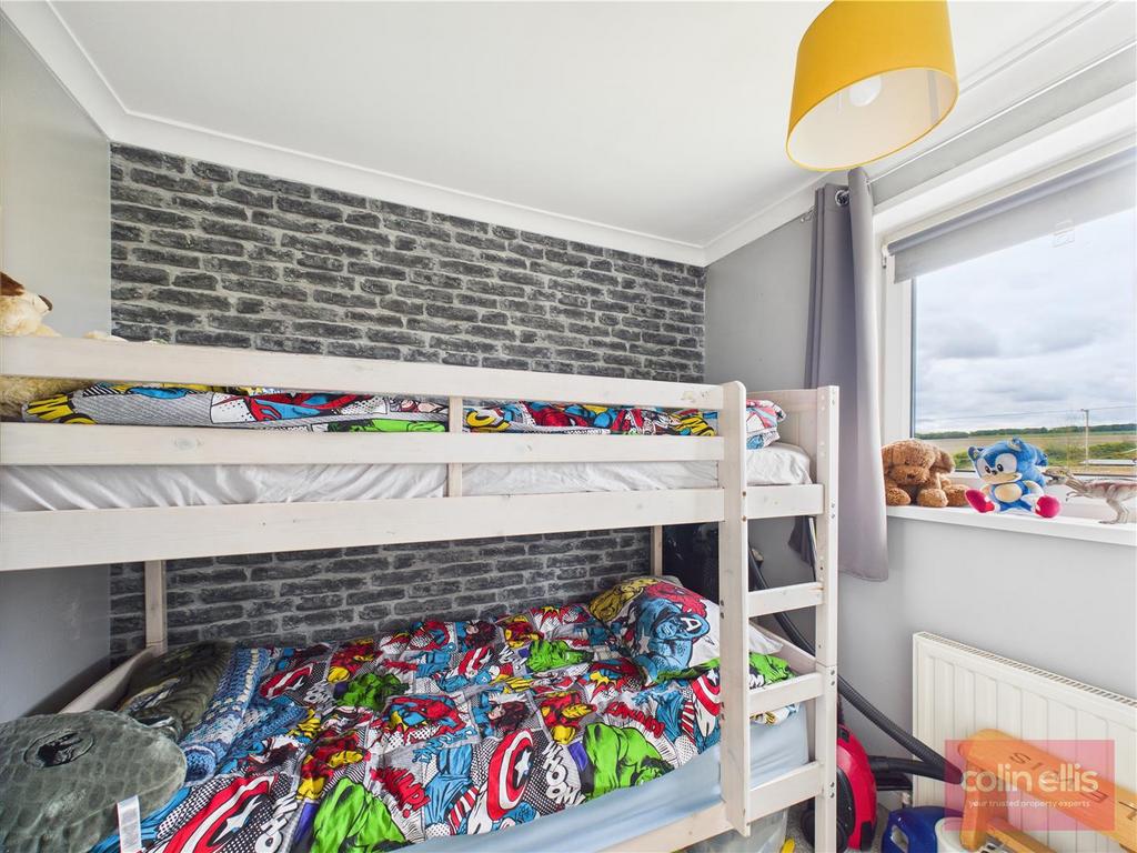 CAM05075 G0-PR0102-STILL009.jpg