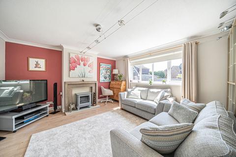 6 Foxmoor Close, Oakley, Basingstoke, RG23 7BQ