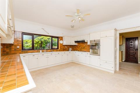 5 bedroom detached house for sale, Hever Avenue, West Kingsdown, Sevenoaks, Kent