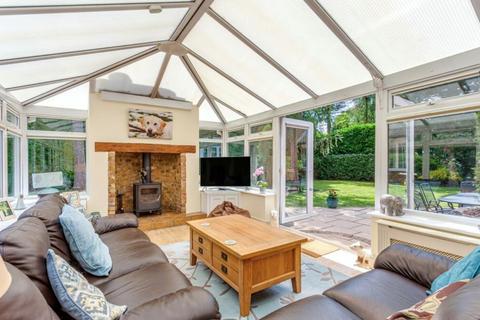 5 bedroom detached house for sale, Manor Close, Penn, Buckinghamshire, HP10