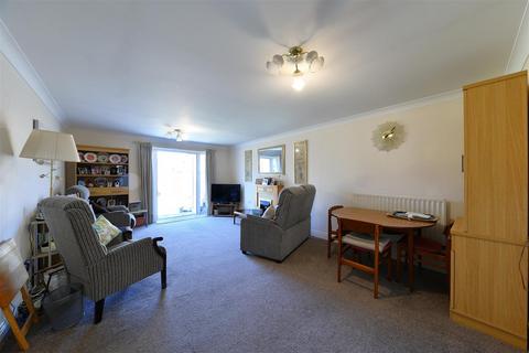 undefined, Epsom Close, Stevenage