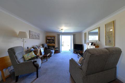 undefined, Epsom Close, Stevenage
