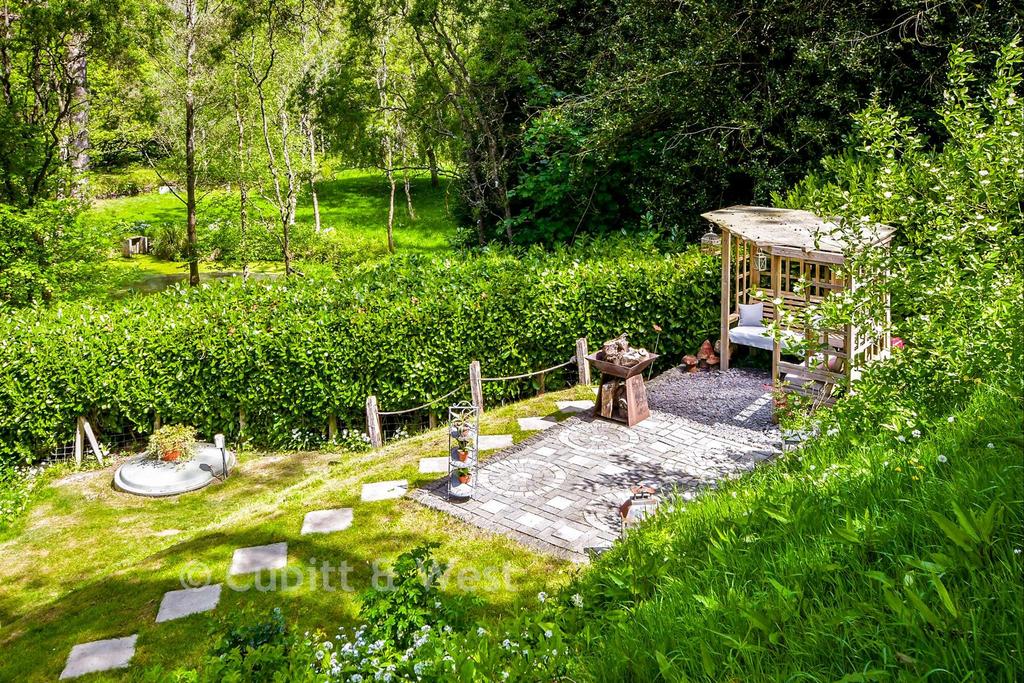 External Lifestyle Photograph