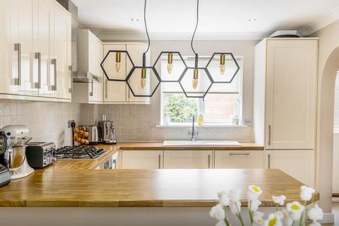 4 bedroom detached house for sale, Jubilee Way, Crowland