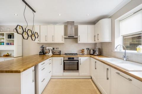 4 bedroom detached house for sale, Jubilee Way, Crowland