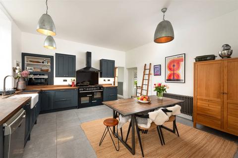 Ardenvohr Montrose Road, Auchterarder, PH3 1BZ
