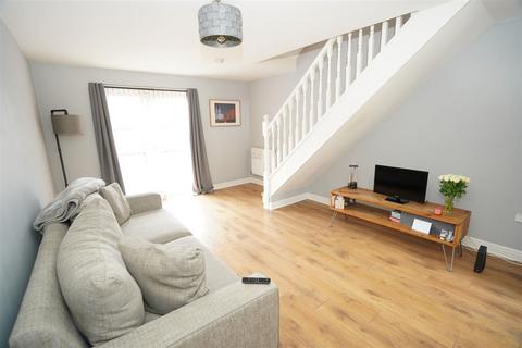 2 bedroom mews for sale, North Croft, Atherton, Manchester