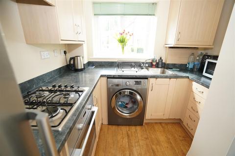 2 bedroom mews for sale, North Croft, Atherton, Manchester