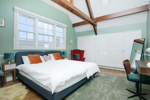 undefined, St. Peters Lane, Canterbury, Kent, CT1