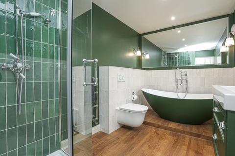 undefined, St. Peters Lane, Canterbury, Kent, CT1