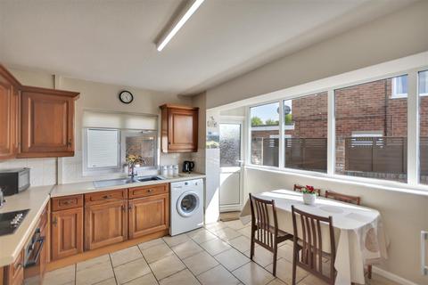 undefined, Powis Avenue, Oswestry