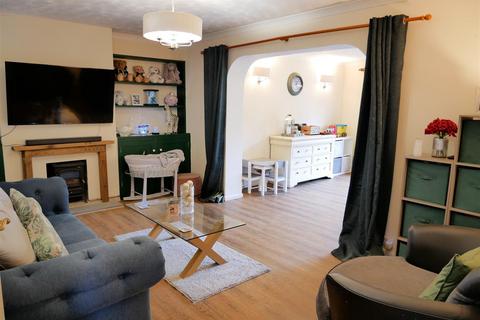 89 Braemor Road, Calne, SN11 9DX