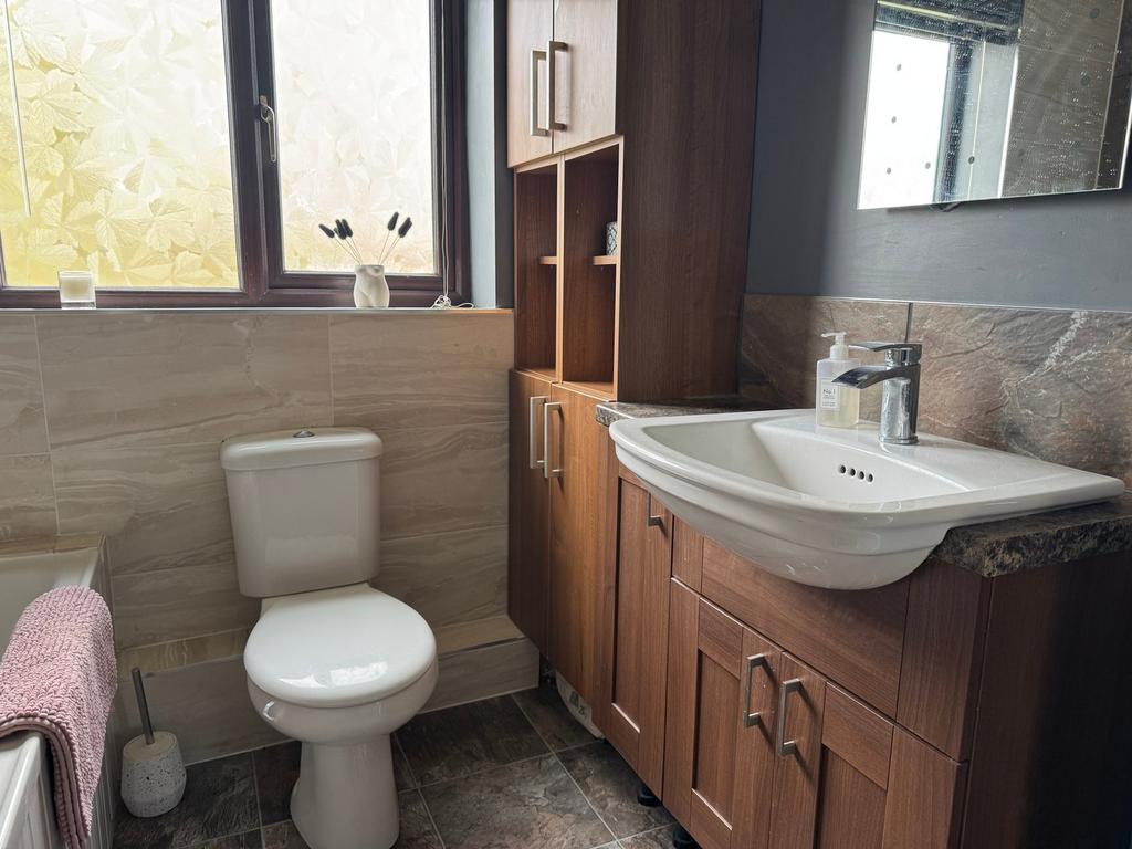 Bathroom (2)