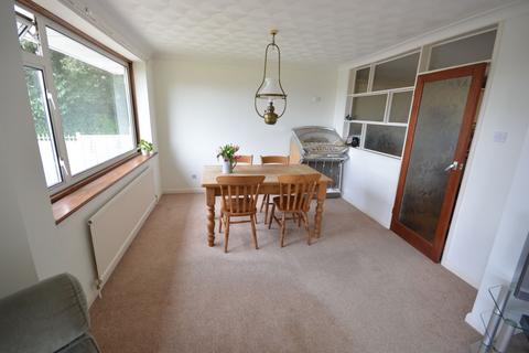 17 Cotton Close, Broadstone, BH18 9AJ