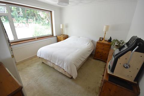 17 Cotton Close, Broadstone, BH18 9AJ