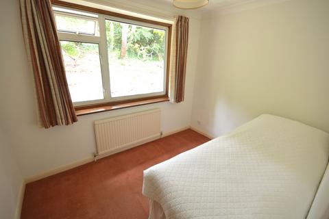 17 Cotton Close, Broadstone, BH18 9AJ