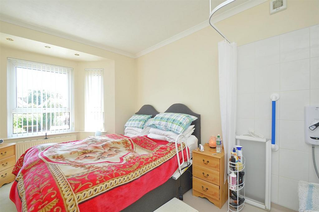 Resized Bed1.jpg