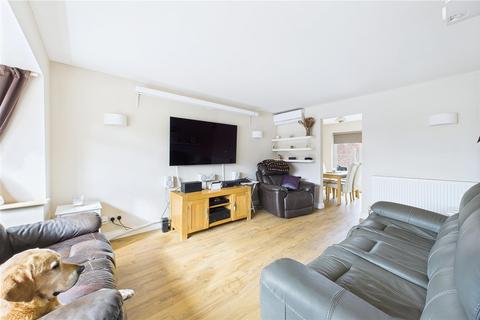30 Chipping Cross, Clevedon, BS21 5JE