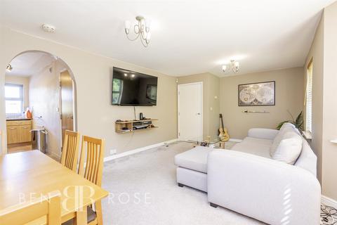 2 bedroom flat for sale, Great Park Drive, Leyland