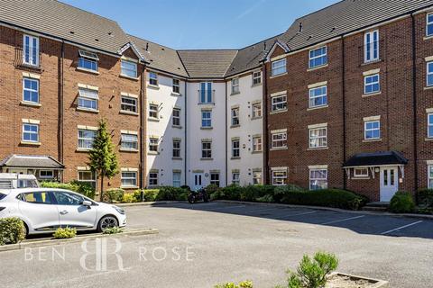 2 bedroom flat for sale, Great Park Drive, Leyland