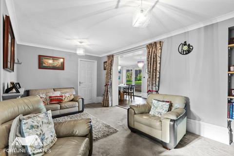 11 Copse Hill, Harlow, CM19 4PJ