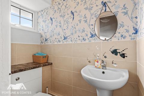 11 Copse Hill, Harlow, CM19 4PJ
