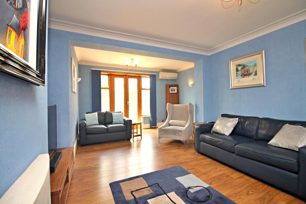Living Room Extension