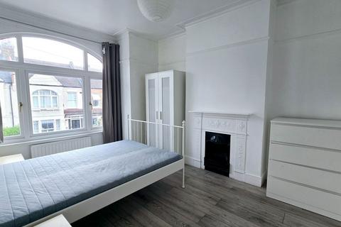 undefined, Undine Street, London SW17