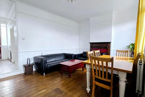 undefined, Undine Street, London SW17
