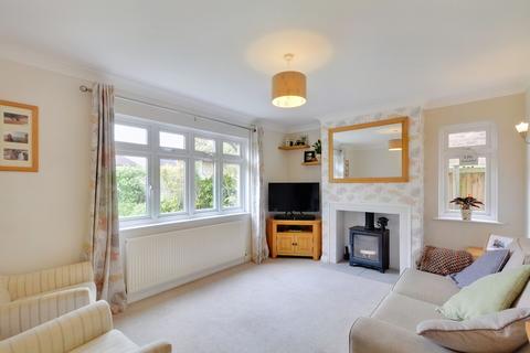 3 bedroom detached house for sale, Sandyhurst Lane, Ashford TN25
