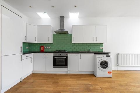 3 bedroom house for sale, Ewell Road, Surbiton KT6