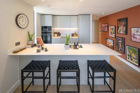 2 bedroom apartment for sale, Marsh Wall, London, E14 9
