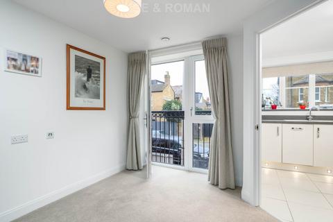 1 bedroom retirement property for sale, Churchfield Road, Walton On Thames KT12