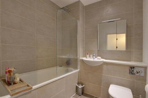2 bedroom apartment for sale, at Yardmaster House, 11 Cross Road, London CR0